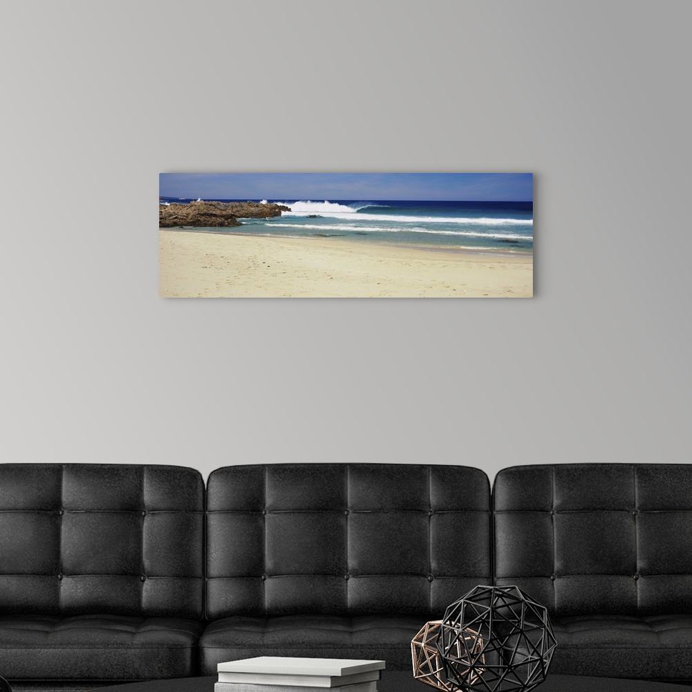 A modern room featuring Waves on the beach, Australia