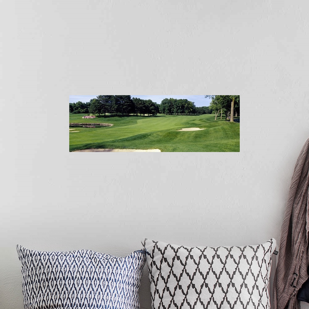 A bohemian room featuring Whirlpool Golf Course Niagara Falls Ontario Canada