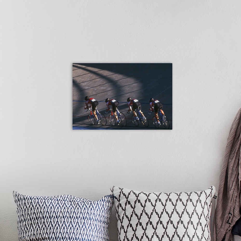 A bohemian room featuring Male cycling team on the velodrome