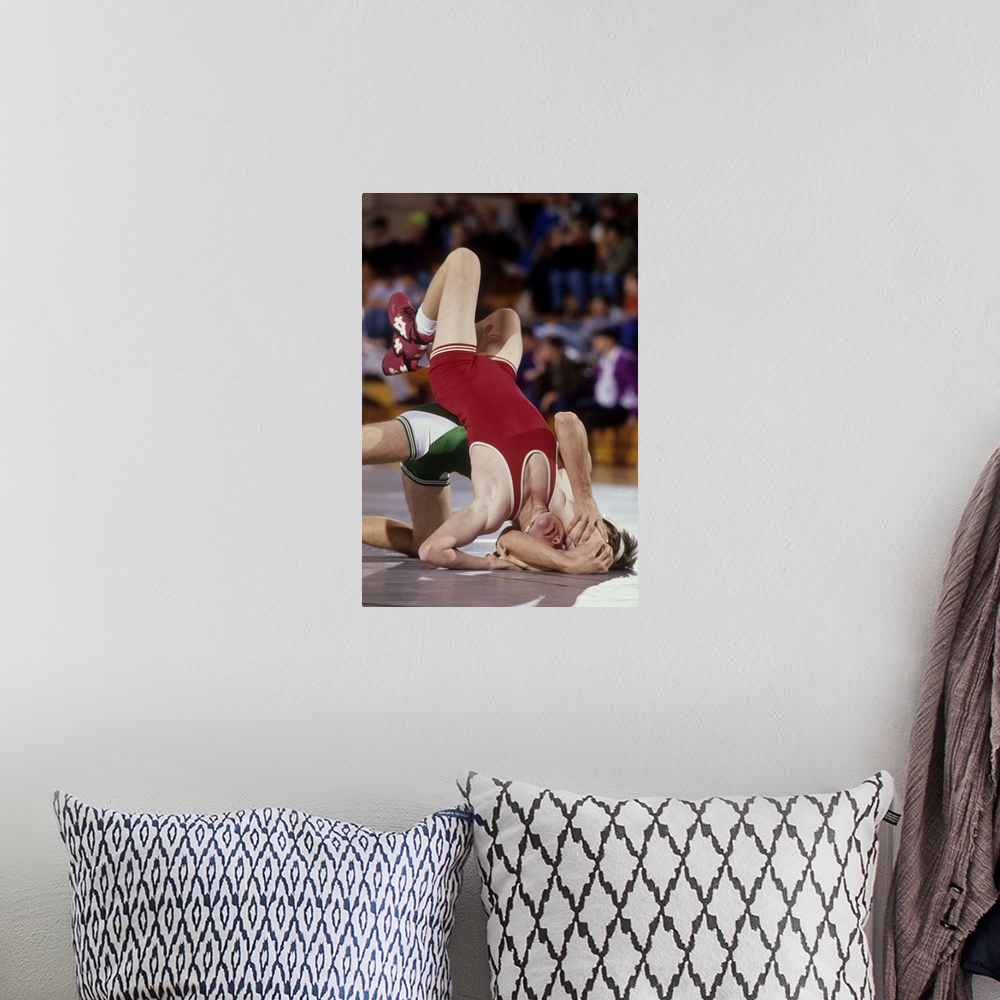 A bohemian room featuring Wrestling competition
