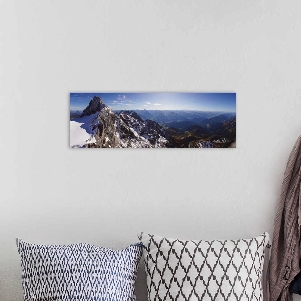 A bohemian room featuring View from Dachstein