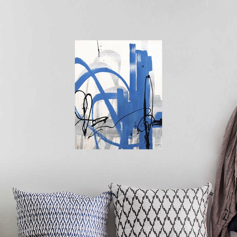 A bohemian room featuring Contemporary abstract painting of a neutral background with blue and black exaggerated lines.