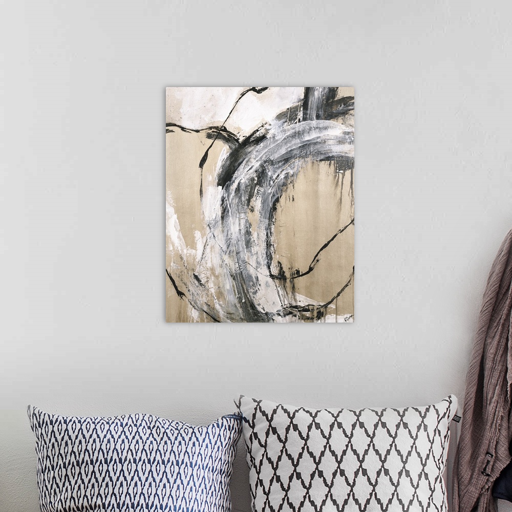 A bohemian room featuring Large abstract painting with black and white thick, looped brushstrokes on a gold background.