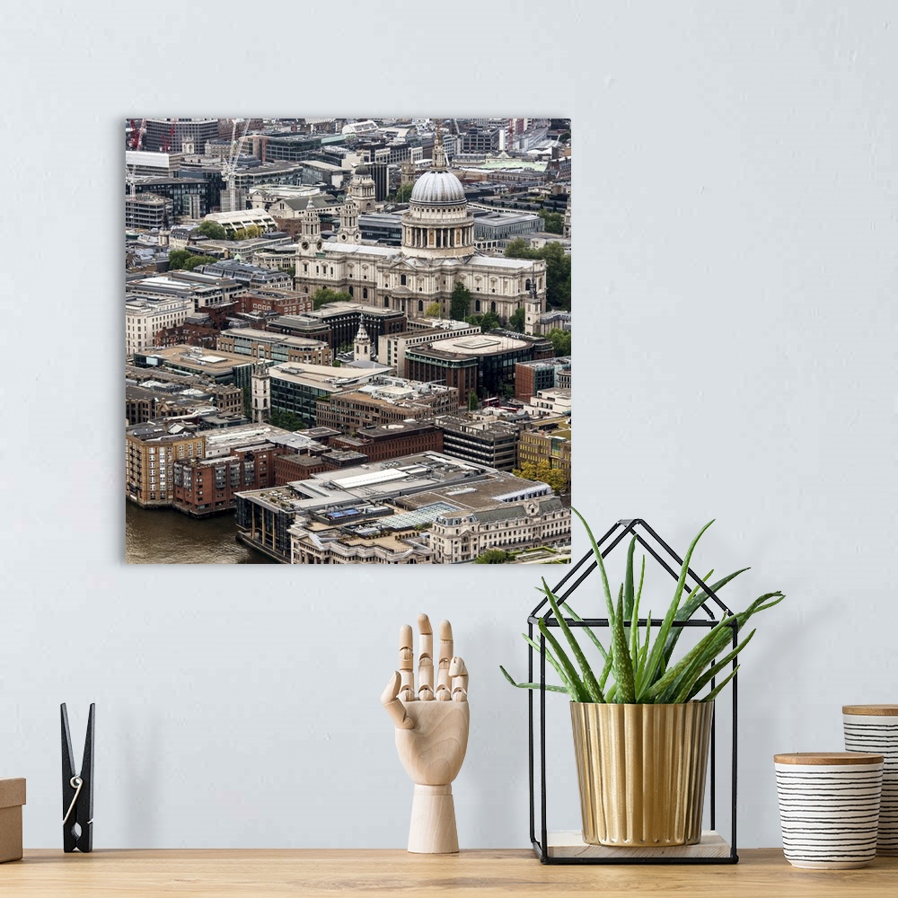 A bohemian room featuring View from above of the London cityscape, including St Paul's Cathedral.