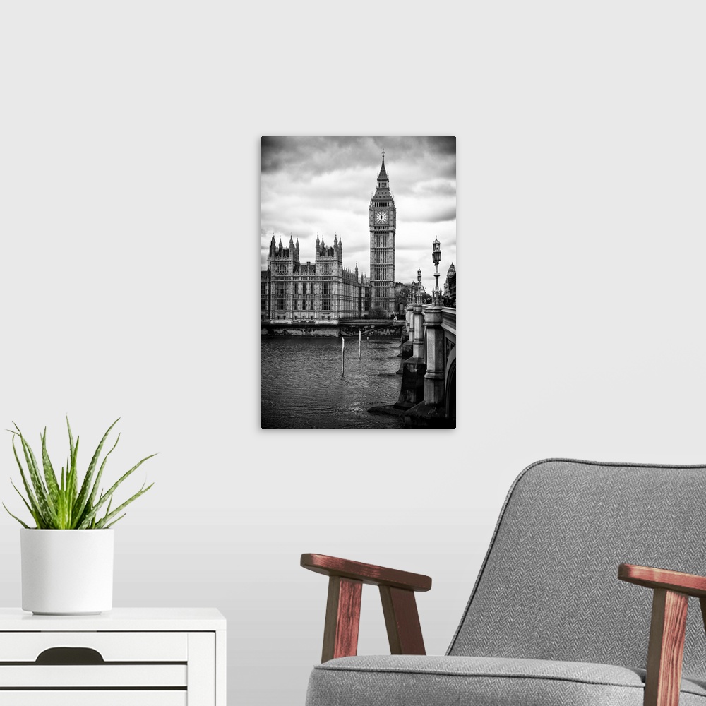 A modern room featuring Black and white photo of Big Ben overlooking the river Thames under an overcast sky.