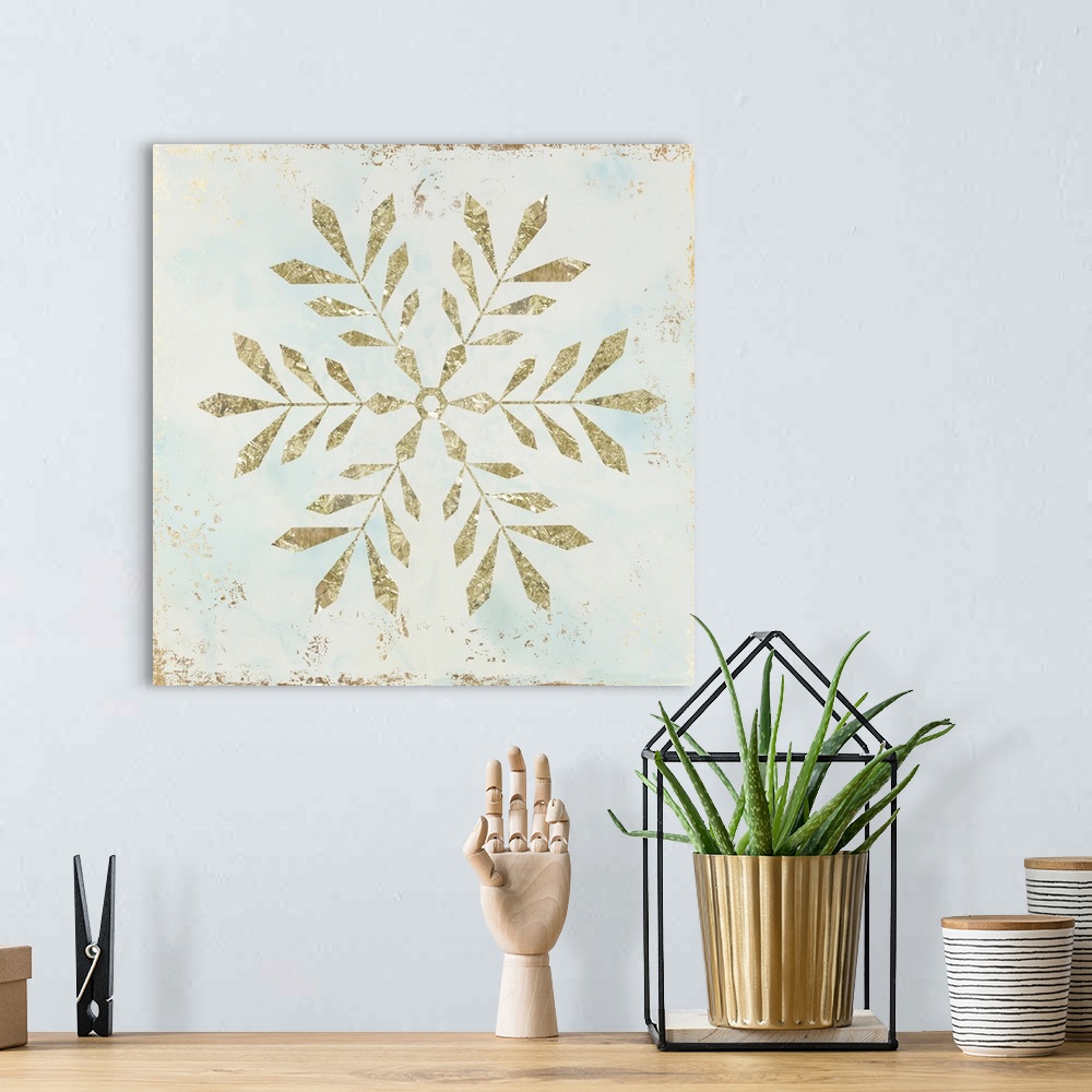A bohemian room featuring Glistening Snowflake II