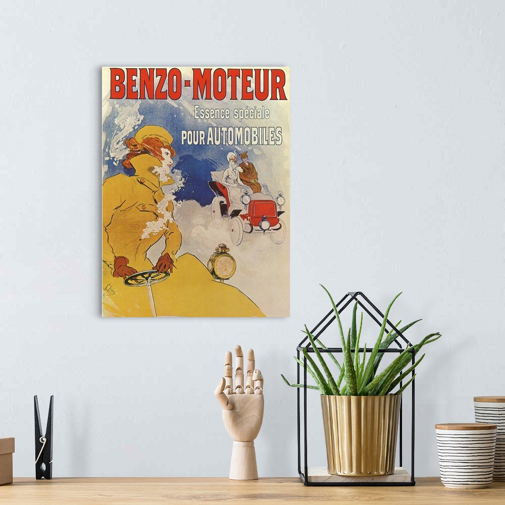 A bohemian room featuring Benzo-Moteur
