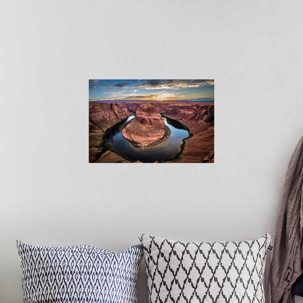 A bohemian room featuring Stunning photo of the rock formations around Horseshoe Bend, Colorado River, Arizona.