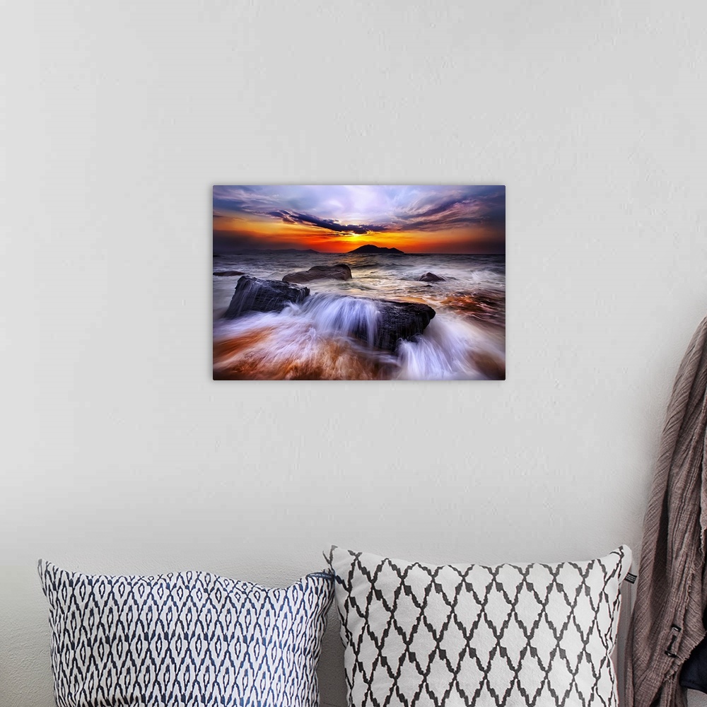 A bohemian room featuring Wave View at Sunset