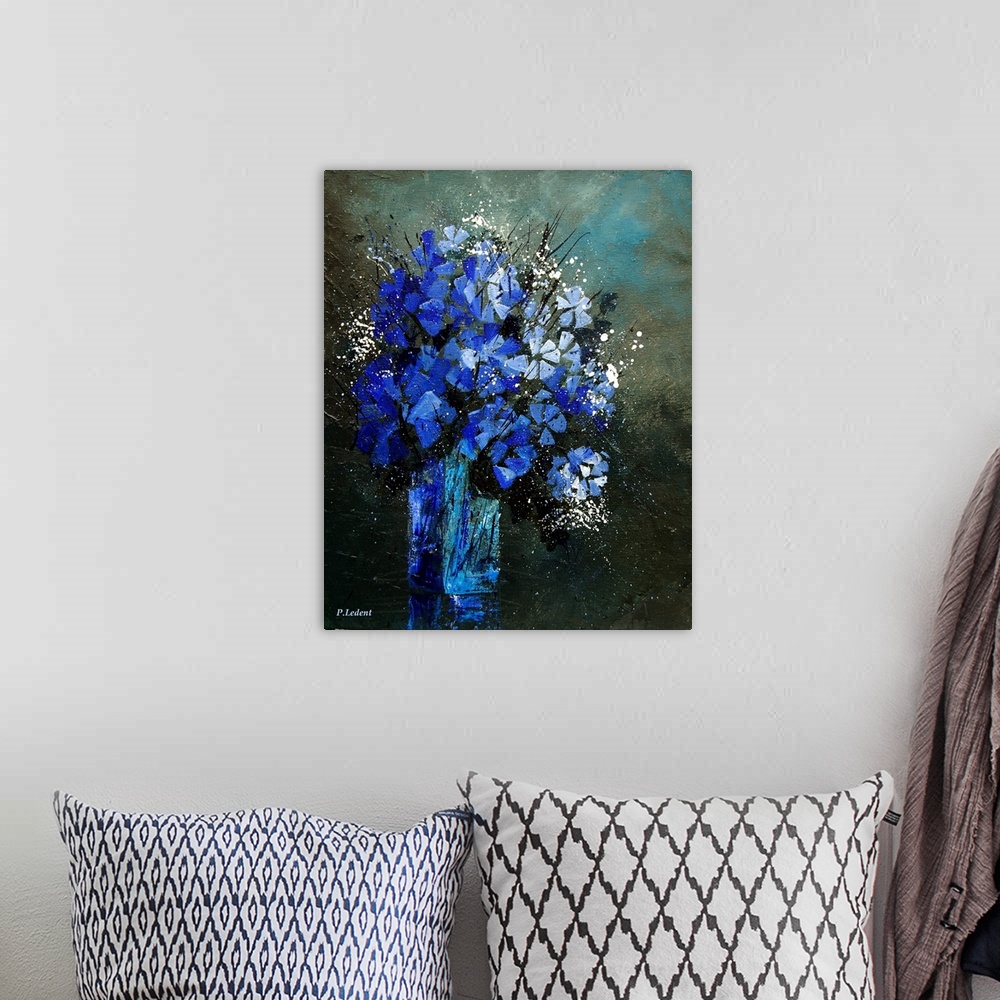 A bohemian room featuring Contemporary painting of a vase of blue and white flowers against a neutral backdrop.