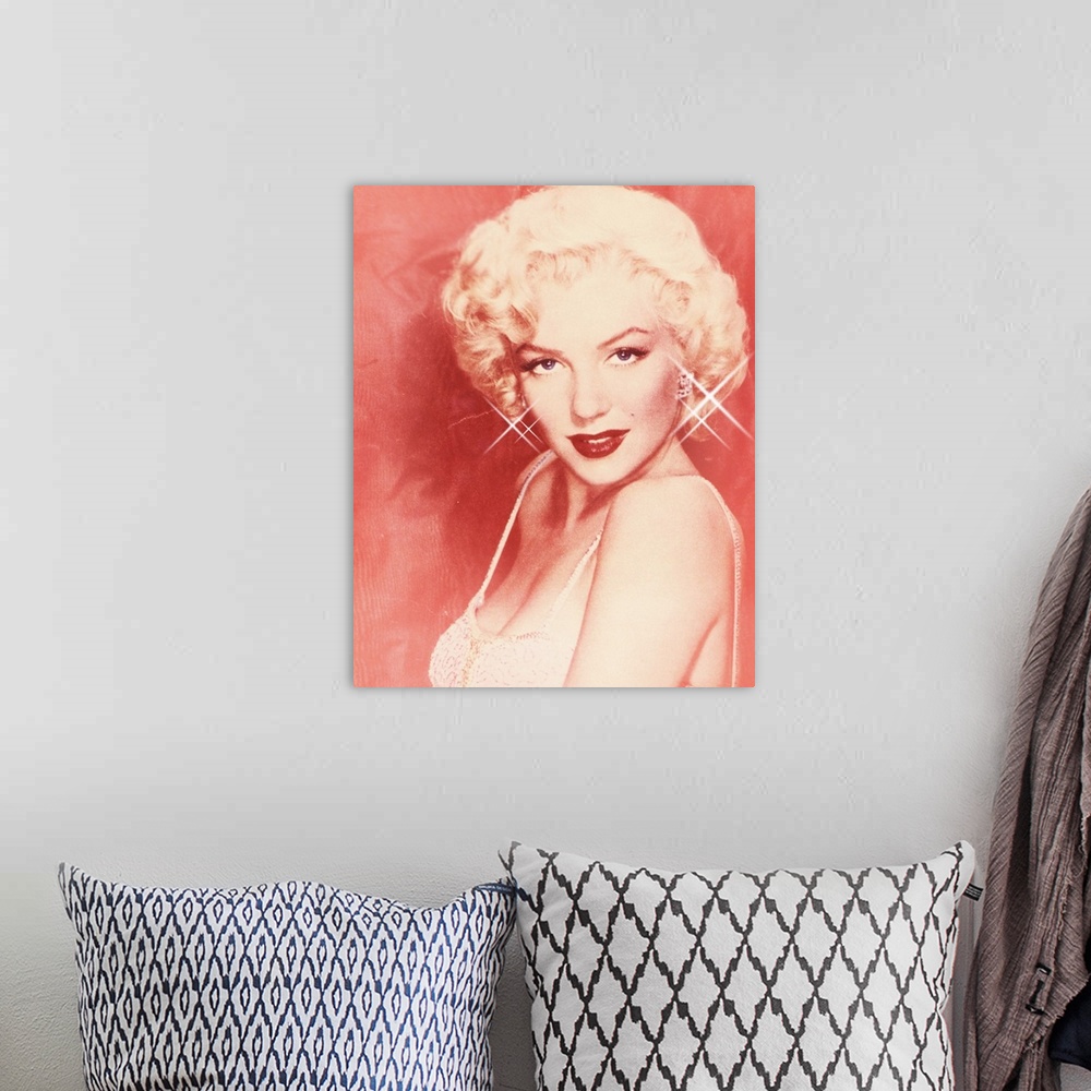A bohemian room featuring Marilyn Monroe Red 108 Sparkle