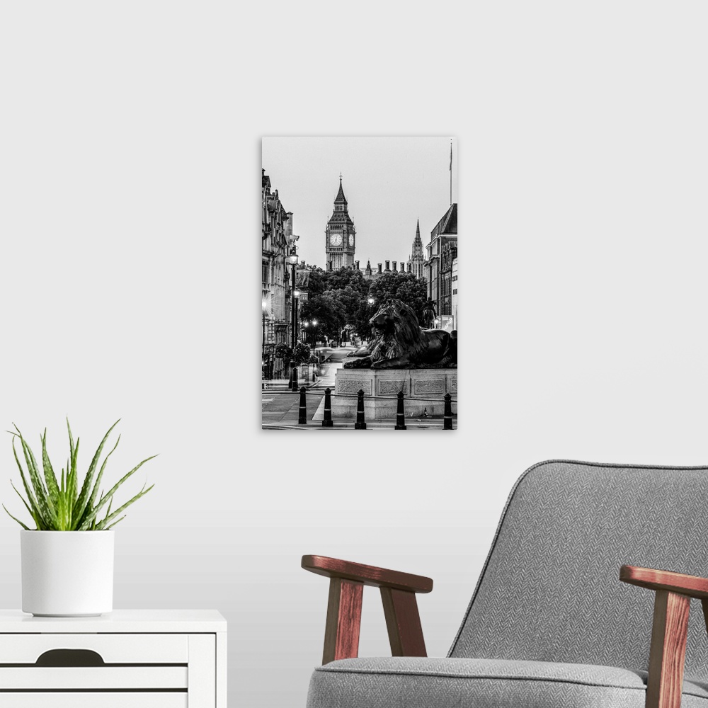 A modern room featuring Black and white photograph of Trafalgar Square with the iconic Trafalgar Lions in the foreground ...