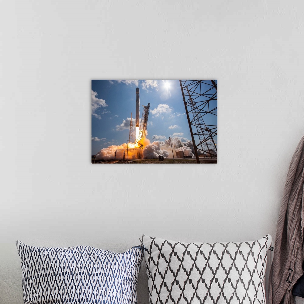 A bohemian room featuring Eutelsat/ABS launch. On June 15, 2016, Falcon 9 successfully delivered two commercial communicati...