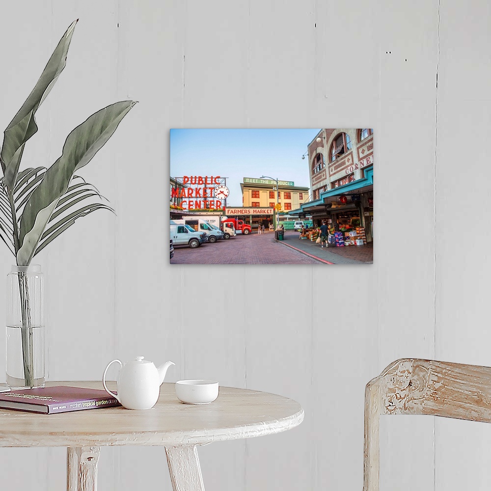 A farmhouse room featuring Streetview of the farmers market in downtown Seattle, Washington.