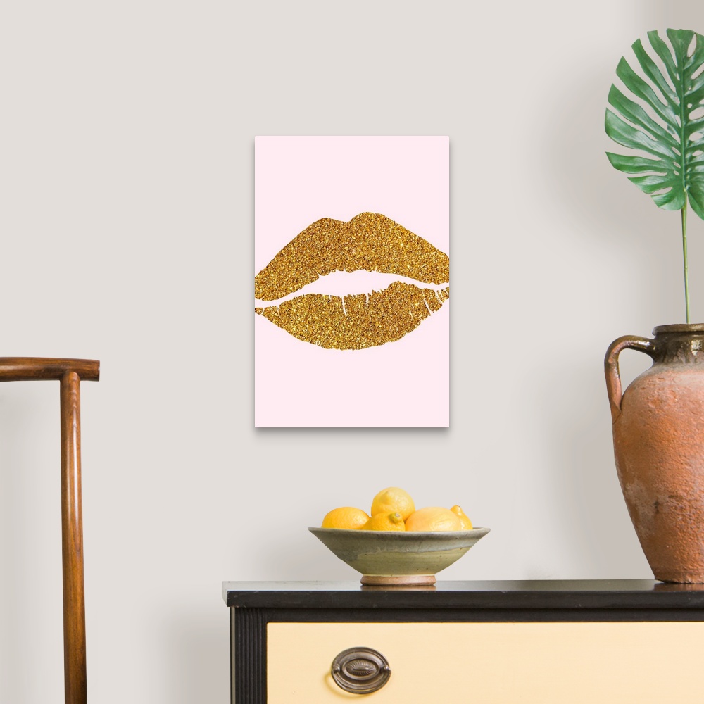 A traditional room featuring Lips - Glitter Kiss