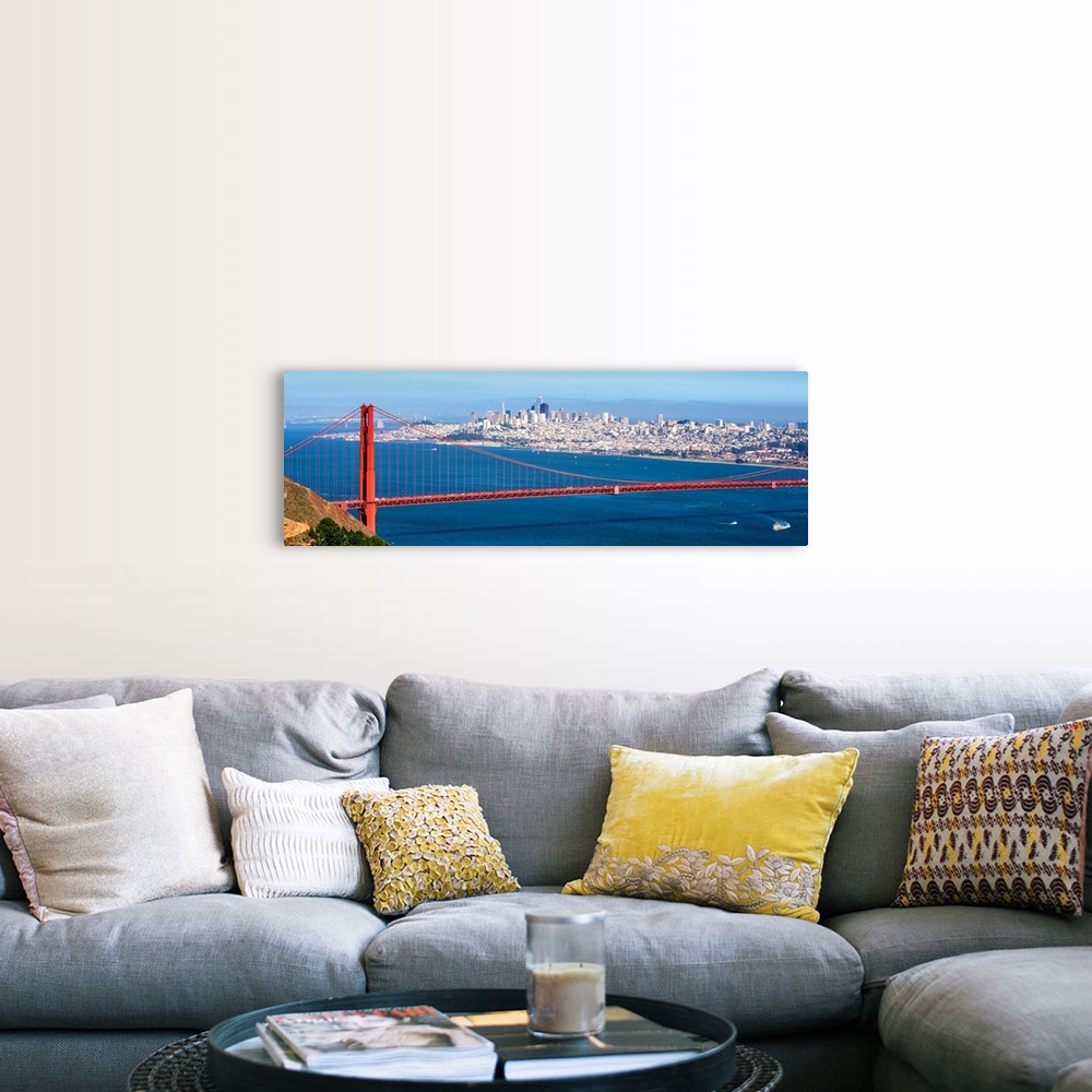 A farmhouse room featuring Panoramic photograph of the Golden Gate Bridge with San Francisco's skyscrapers in the background.