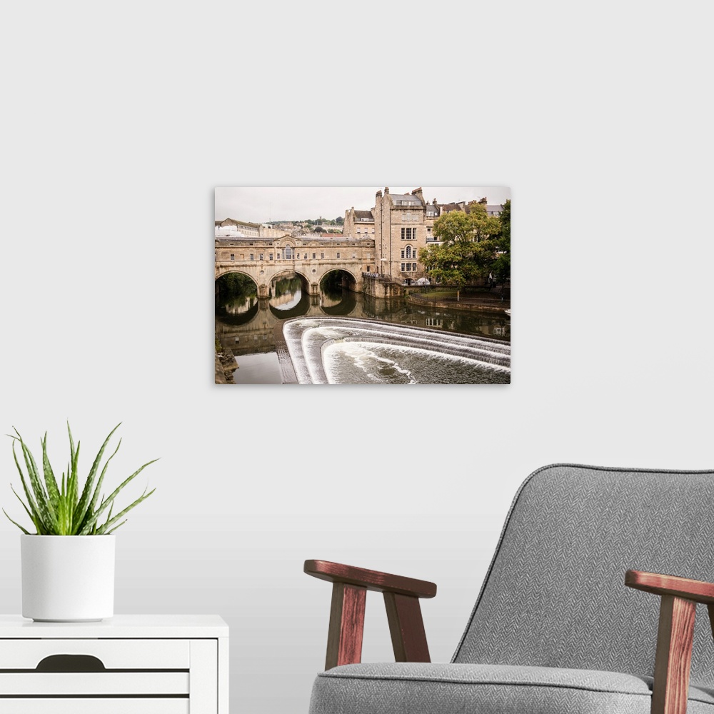 A modern room featuring Photograph of the Pulteney Bridge and Weir in the Avon river in Bath, England, UK
