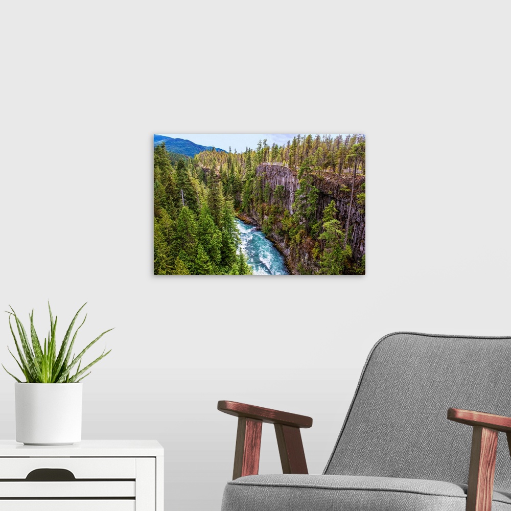 A modern room featuring Cheakamus River in British Columbia, Canada.