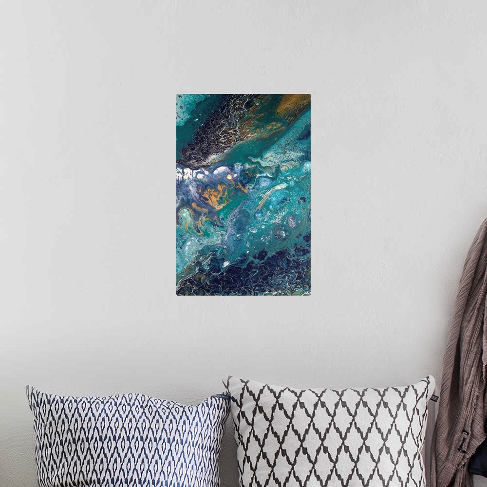 A bohemian room featuring Abstract contemporary painting in color tones resembling the ocean, applied in a marbling effect.