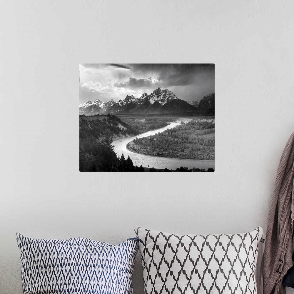 A bohemian room featuring The Tetons - Snake River.