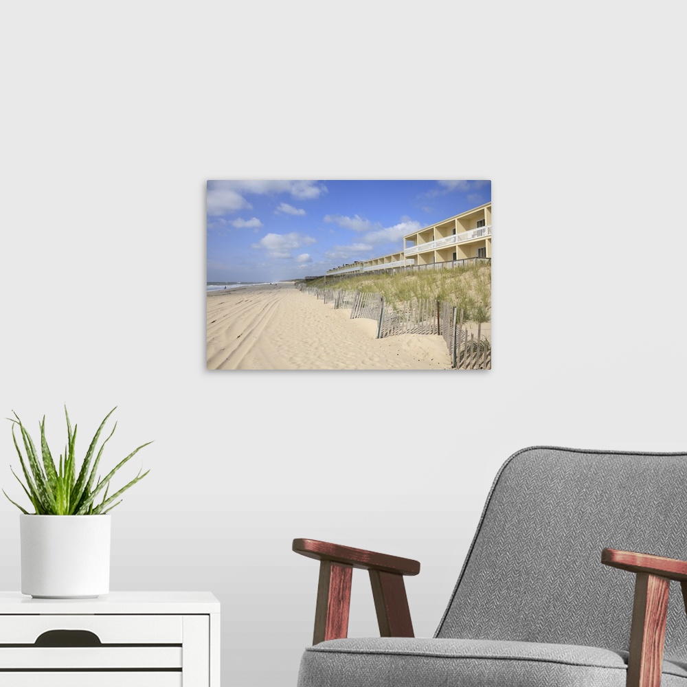 A modern room featuring Beach, Montauk, Long Island, New York