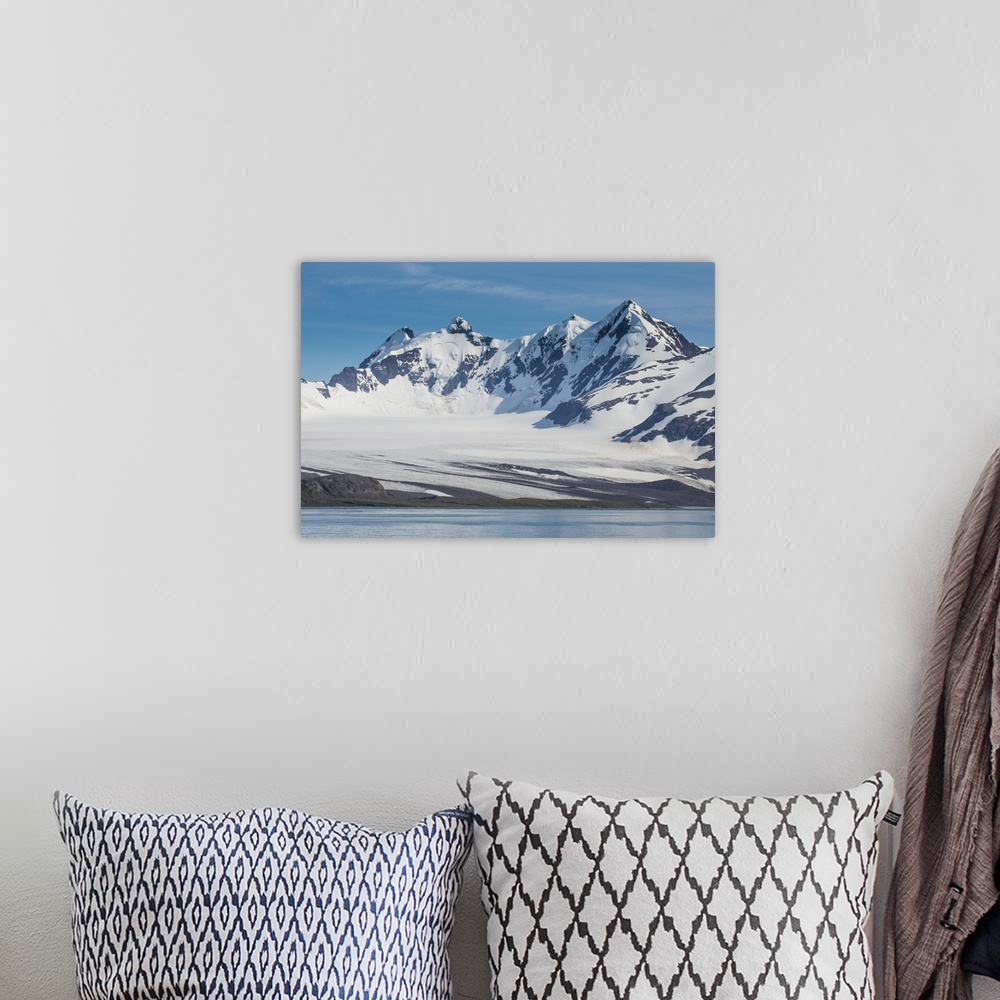A bohemian room featuring Beautiful glacial scenery, Prion Island, South Georgia, Antarctica, Polar Regions