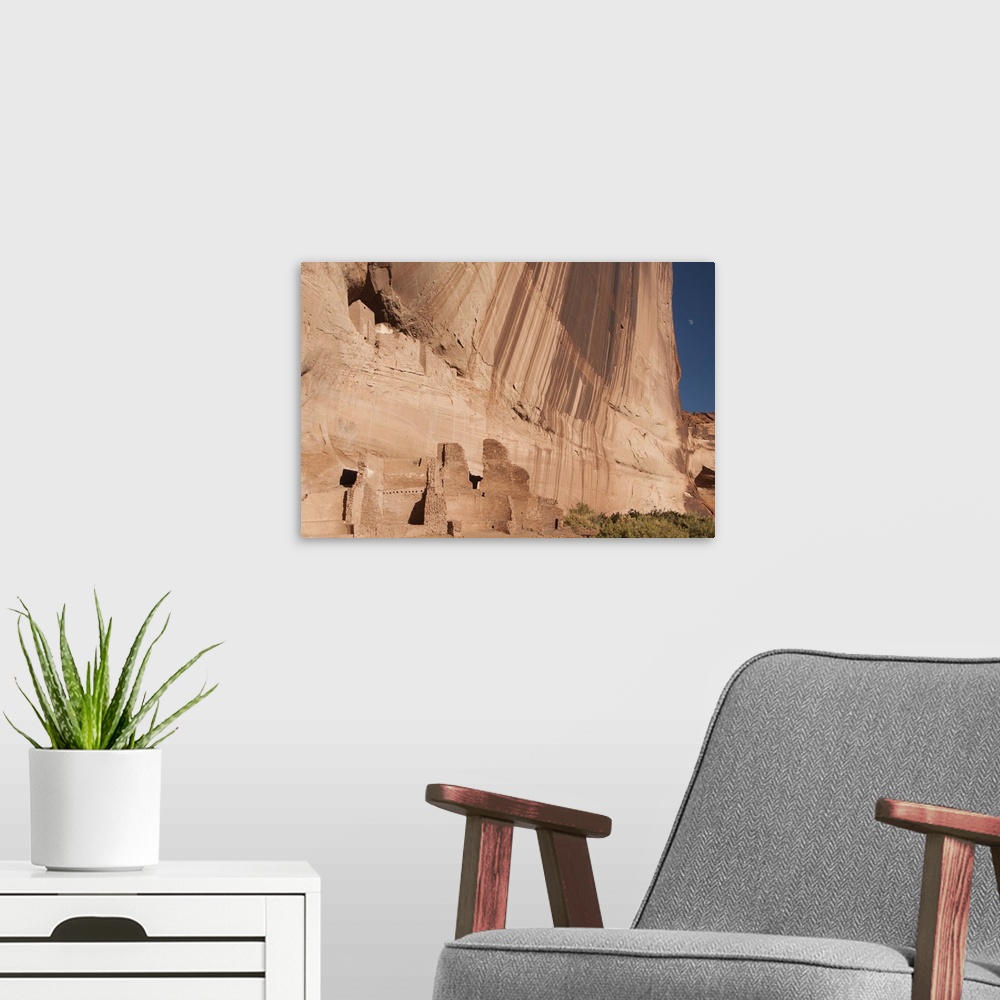 A modern room featuring Canyon de Chelly National Monument, Arizona, USA