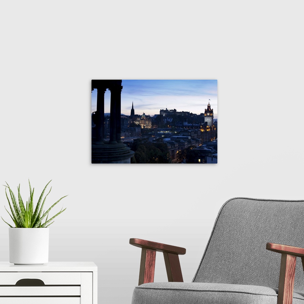 A modern room featuring Cityscape at dusk looking towards Edinburgh Castle, Edinburgh, Scotland, United Kingdom