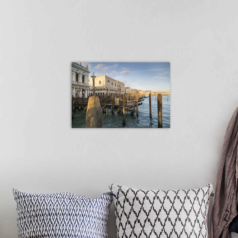 A bohemian room featuring Doge's Palace and Grand Canal, Venice, UNESCO World Heritage Site, Veneto, Italy, Europe
