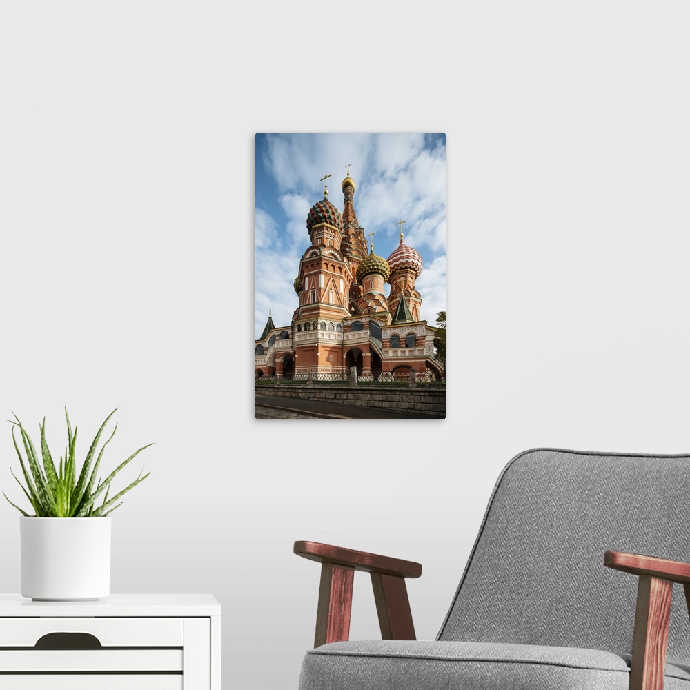 A modern room featuring Exterior of St. Basil's Cathedral, Red Square, UNESCO World Heritage Site, Moscow, Moscow Oblast,...