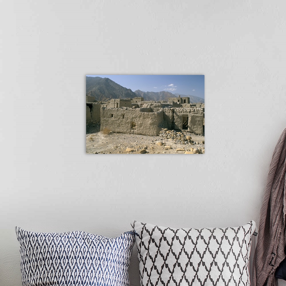 A bohemian room featuring Ghost town of Izki, near Nizwa, Sultanate of Oman, Middle East
