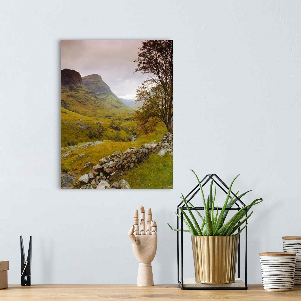 A bohemian room featuring Glen Coe (Glencoe), Highlands Region, Scotland, UK