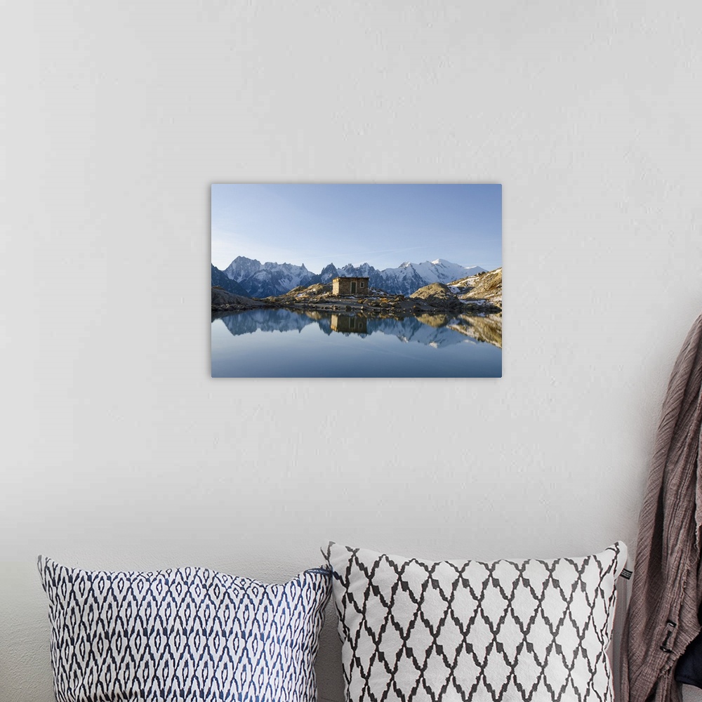 A bohemian room featuring Lac Blanc, Mont Blanc, Chamonix, Haute-Savoie, French Alps, France