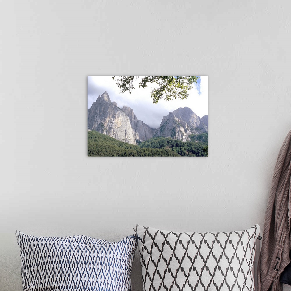 A bohemian room featuring Peaks of Sciliar, 2515m, Sciliar National Park, Dolomites, Alto Adige, Italy, Europe