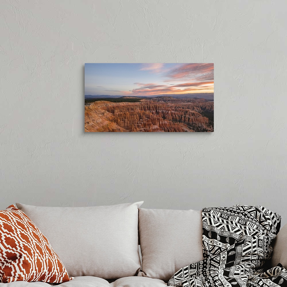 A bohemian room featuring Panoramic view over the Silent City from the Rim Trail at Inspiration Point, dawn, Bryce Canyon N...