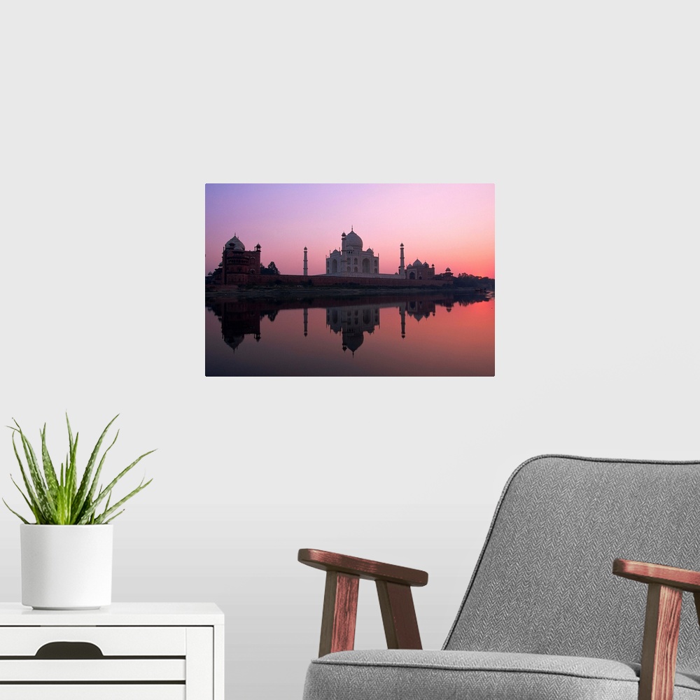 A modern room featuring Taj Mahal at sunset, Agra, Uttar Pradesh state, India, Asia