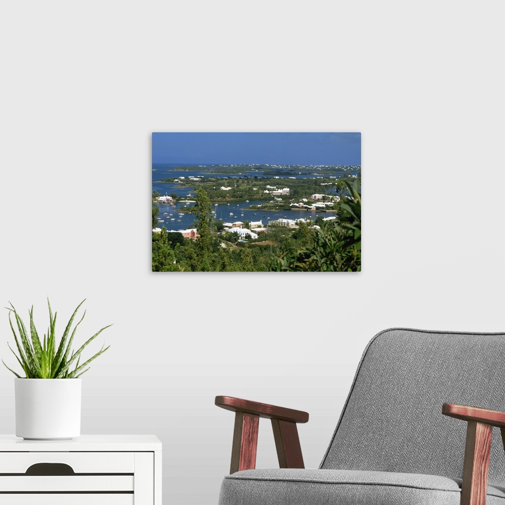 A modern room featuring View from Gibbs Hill, Bermuda, Central America