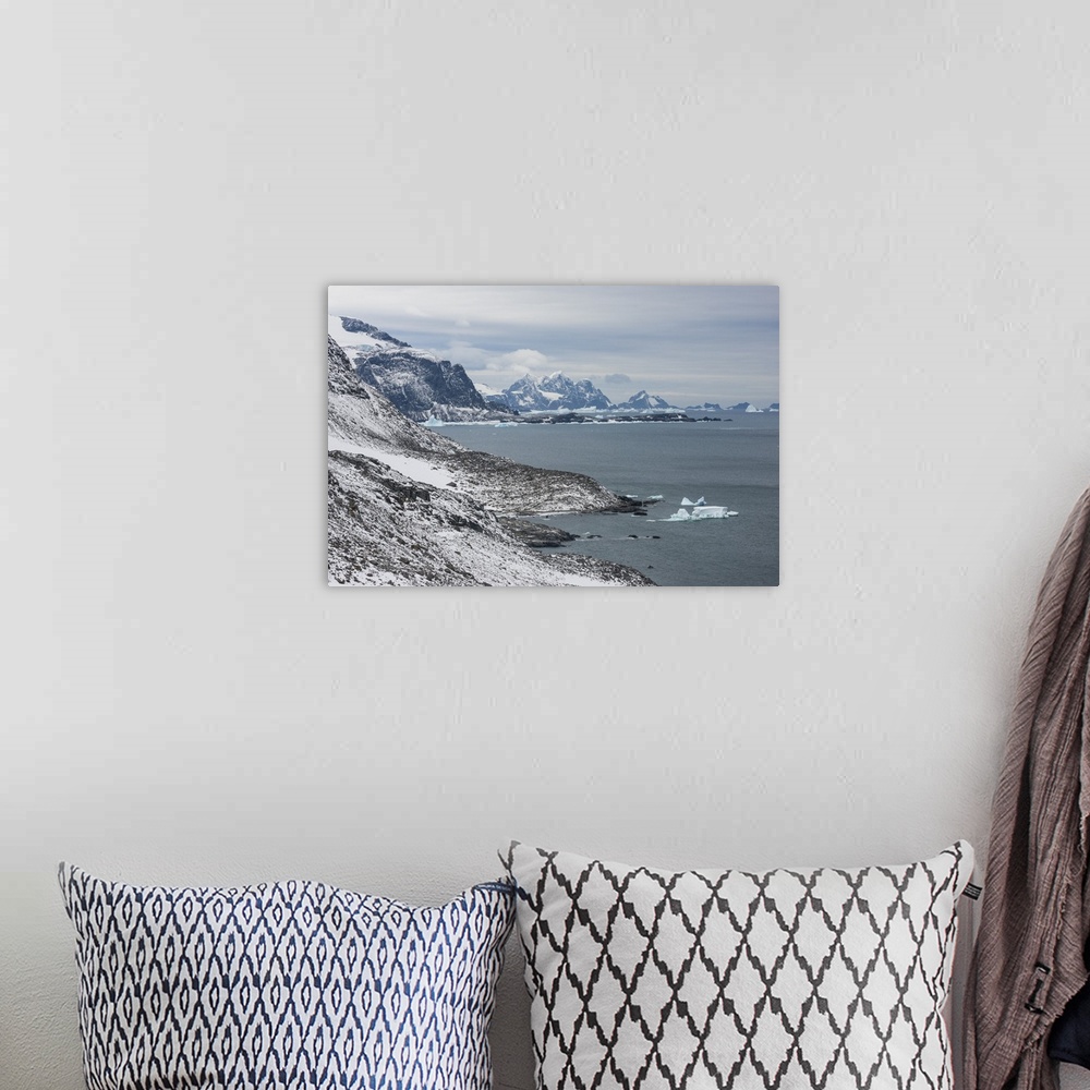 A bohemian room featuring View over Coronation Island, South Orkney Islands, Antarctica, Polar Regions