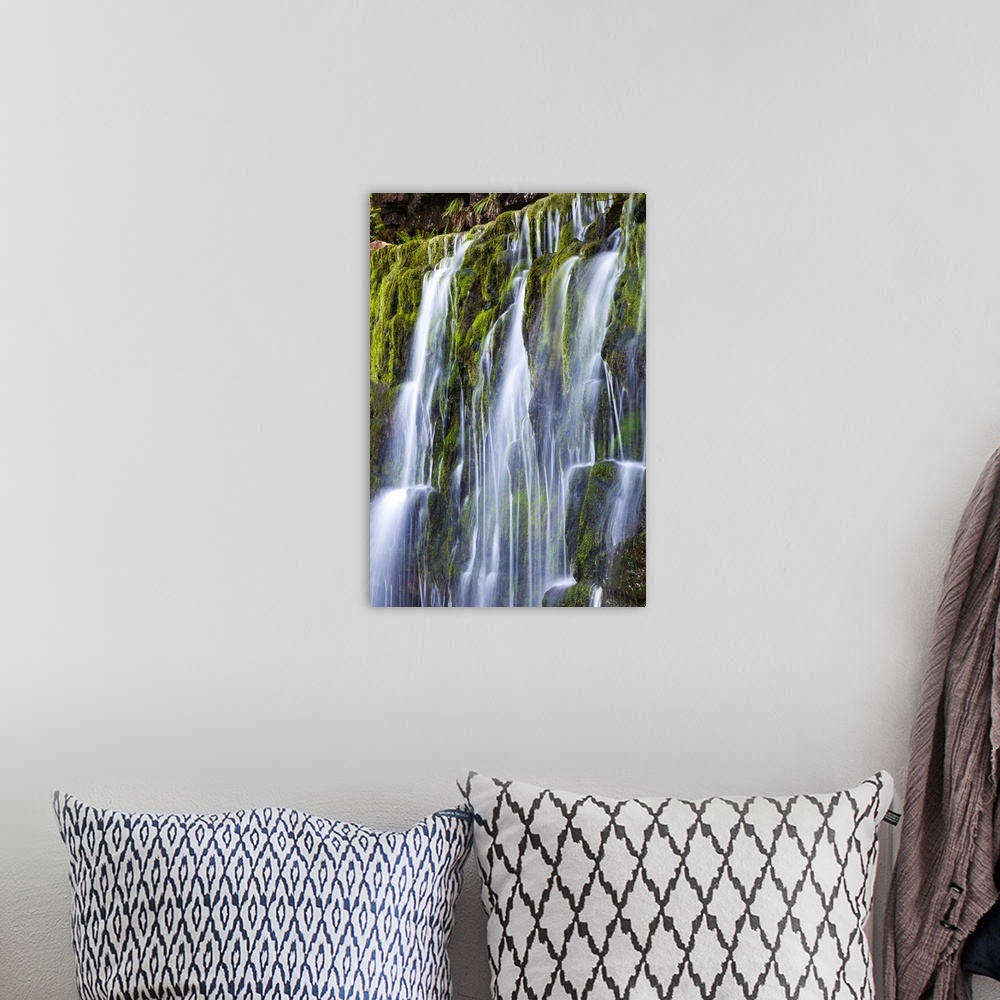 A bohemian room featuring Waterfall, Brecon Beacons, Wales, UK