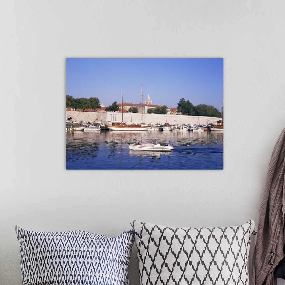 A bohemian room featuring Zadar, Dalmatian coast, Croatia