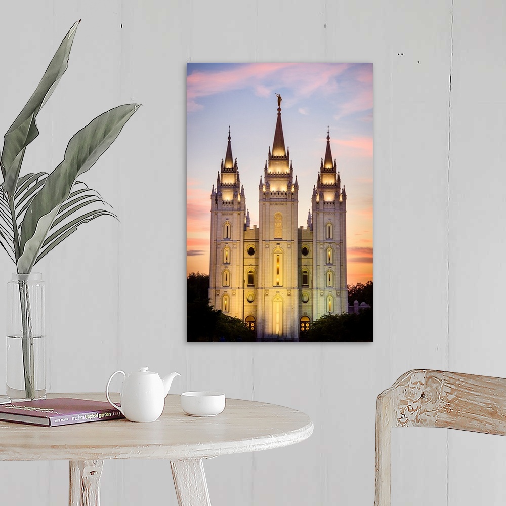 A farmhouse room featuring The Salt Lake City Utah Temple is one of the earliest temples to be constructed. As the fourth op...
