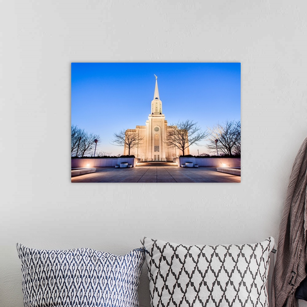 A bohemian room featuring The St. Louis Missouri Temple is the 50th operating temple and the first to be built in Missouri....