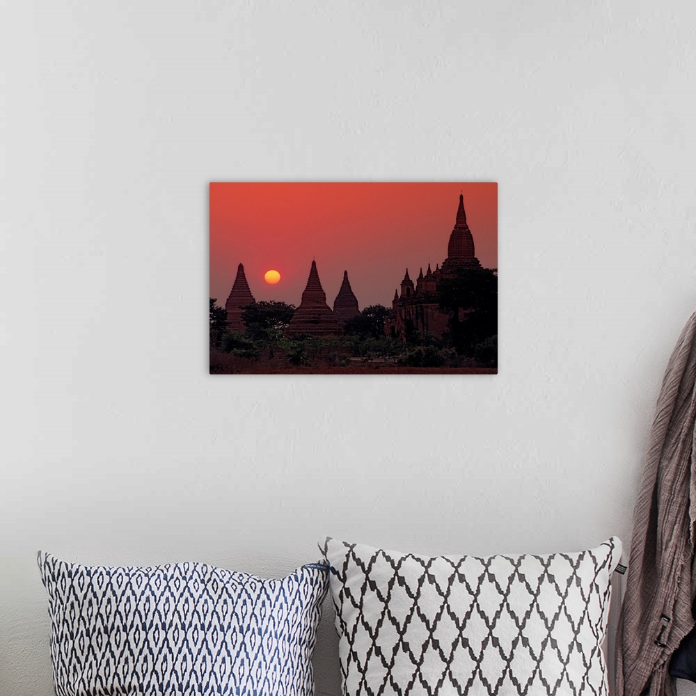 A bohemian room featuring Burma Sunset