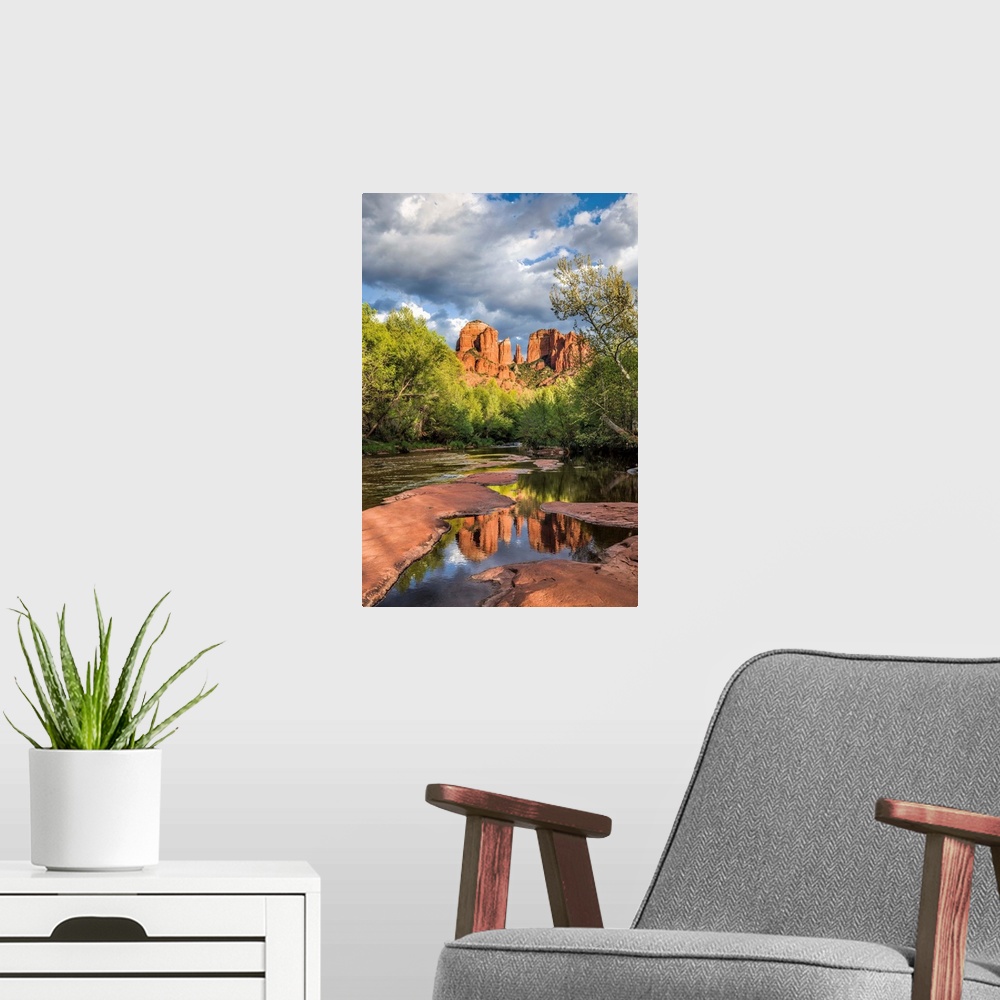 A modern room featuring Cathedral Rocks and Oak Creek River in Sedona, Arizona.