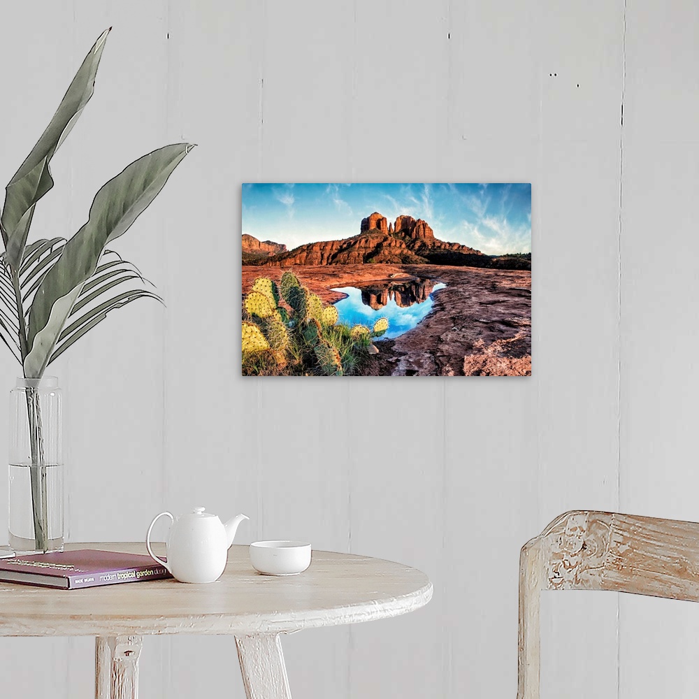 A farmhouse room featuring Cathedral Rocks with reflection at sunset in Sedona, Arizona