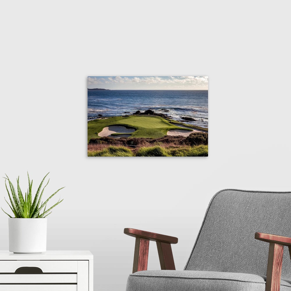 A modern room featuring Coastline golf course, greens and bunkers in California.