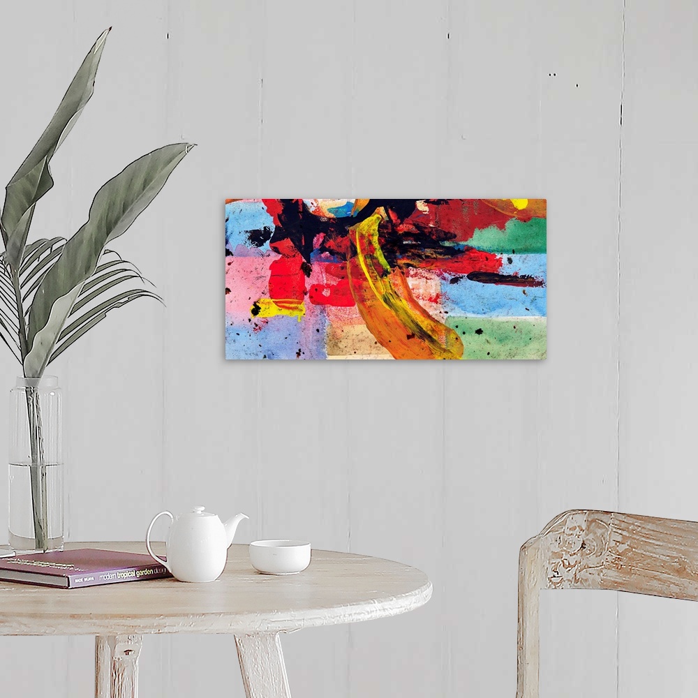 A farmhouse room featuring abstract painting