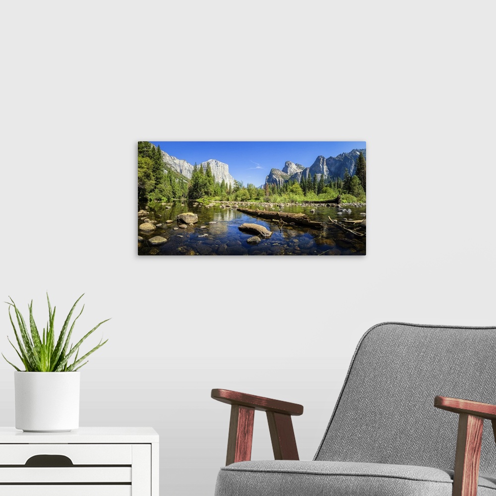 A modern room featuring Scenic Panoramic View Of Famous Yosemite Valley, El Capitan Rock, And Merced River