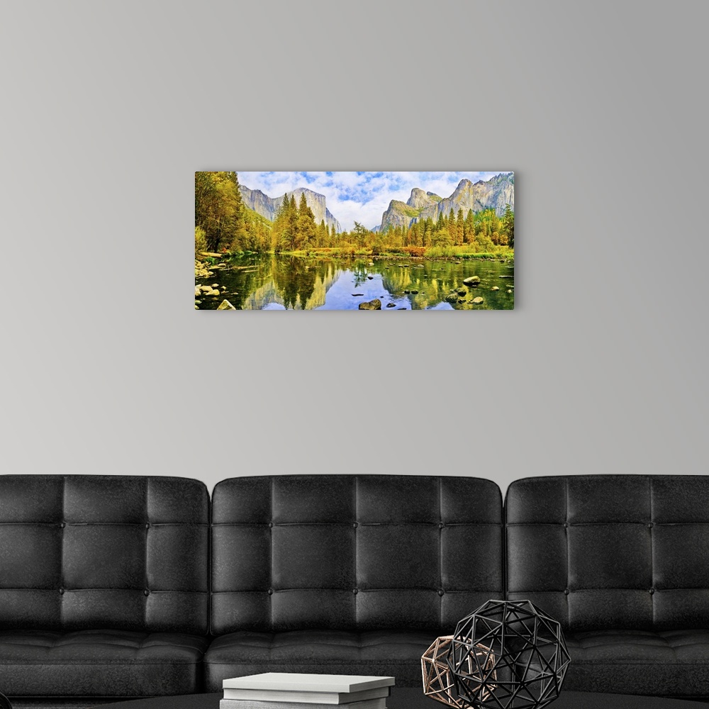 A modern room featuring Valley View In Yosemite National Park In Autumn