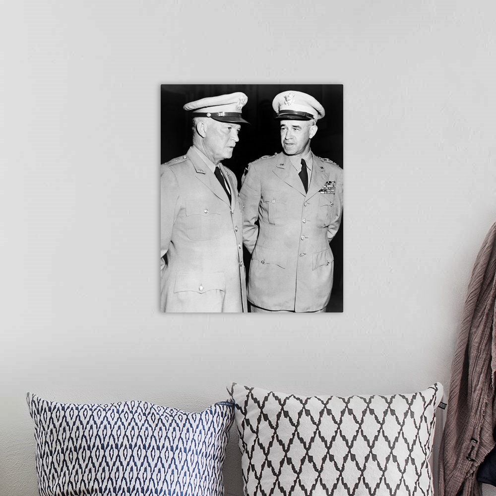 A bohemian room featuring General Dwight Eisenhower and General Omar Bradley.